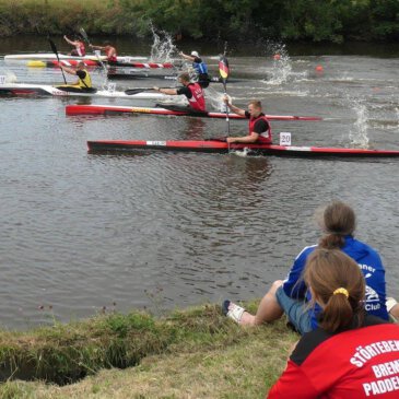Leistung trifft auf Spaß bei Traditionsregatta in Ostfriesland